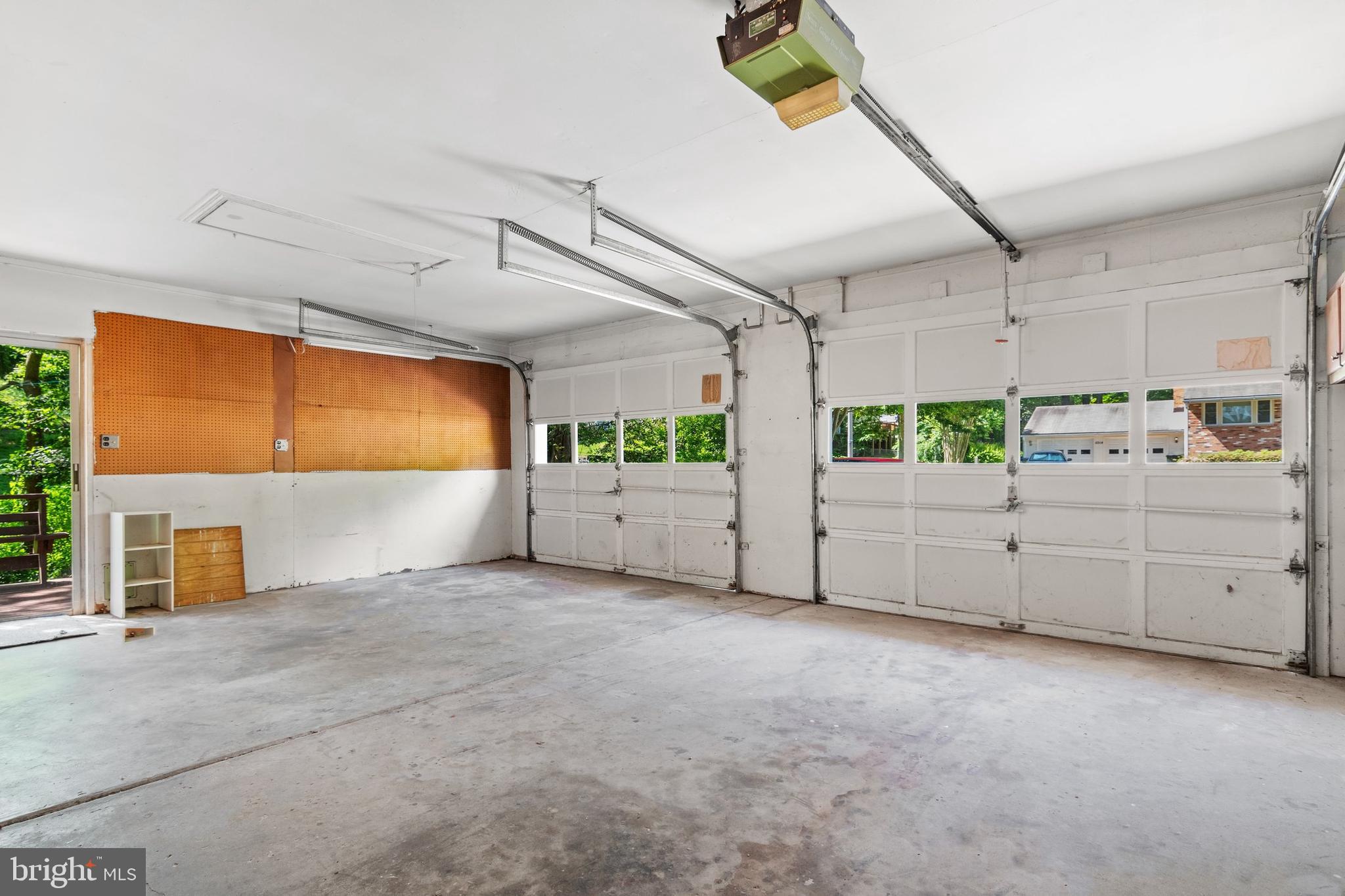 6915 Hadlow Drive Springfield, VA 22152 - Photo 14 of 43 Separate workroom & extra storage