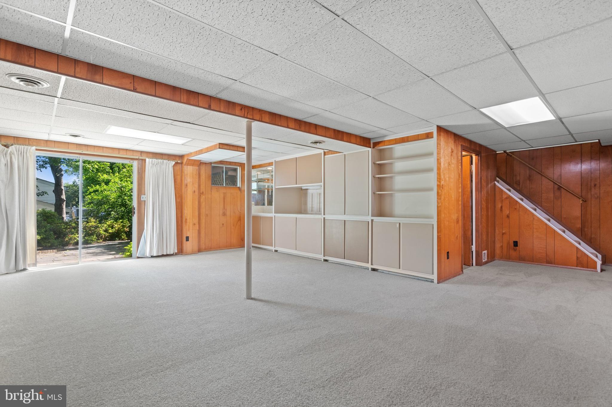 6915 Hadlow Drive Springfield, VA 22152 - Photo 32 of 43 Sliding glass door, walkout to patio & back yard