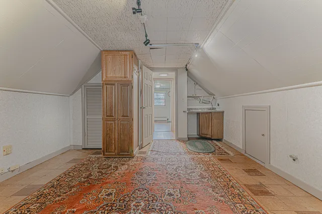 $265,000 | 1414 Belle Plaine Avenue, Gurnee, IL 60031