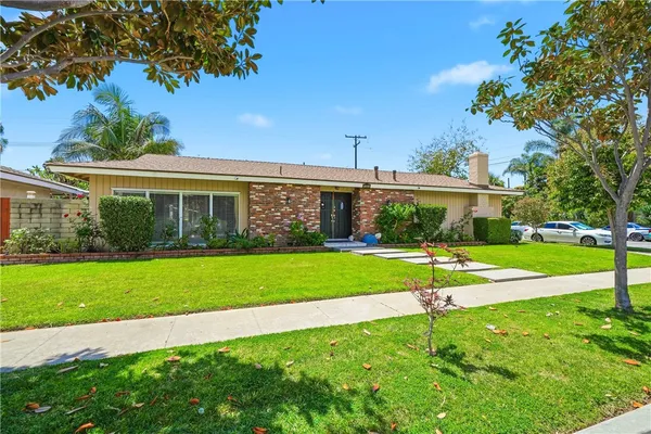 $1,795,000 | 1382 Lance Drive, Tustin, CA 92780