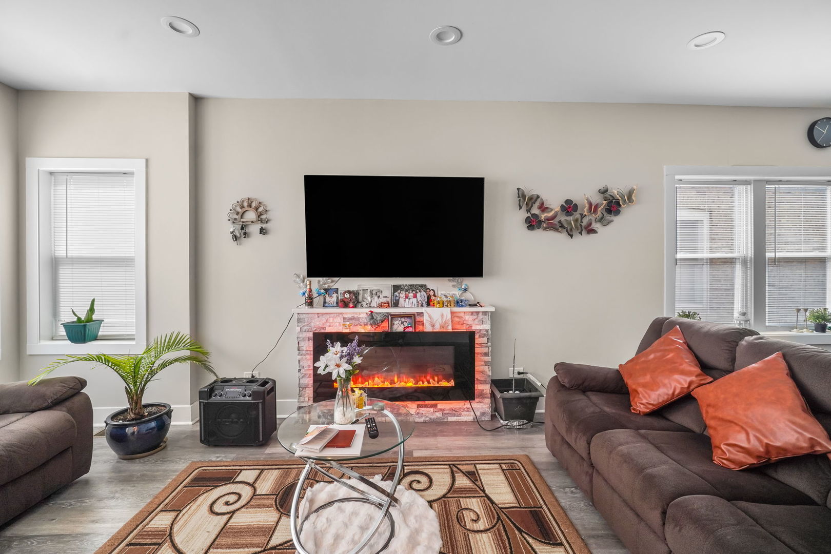 1906 South 60th Court Cicero, IL 60804 - Photo 7 of 40 a living room with furniture and a flat screen tv
