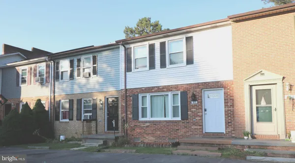 $277,000 | 611 Carroll Drive, Stephens City, VA 22655
