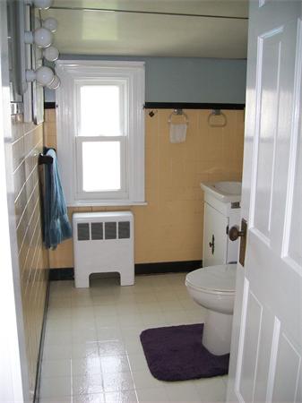 15 Pond View Road Lynn, MA 01904 - Photo 17 of 28 Gallery Image 17