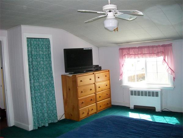 15 Pond View Road Lynn, MA 01904 - Photo 19 of 28 Gallery Image 19