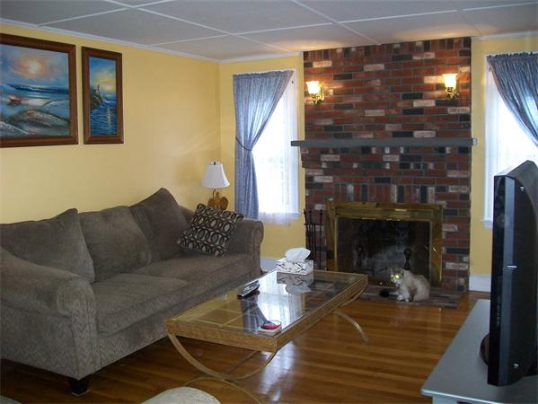 15 Pond View Road Lynn, MA 01904 - Photo 4 of 28 Gallery Image 4