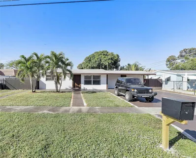 $500,000 | 1541 Southwest 52nd Avenue, Plantation, FL 33317