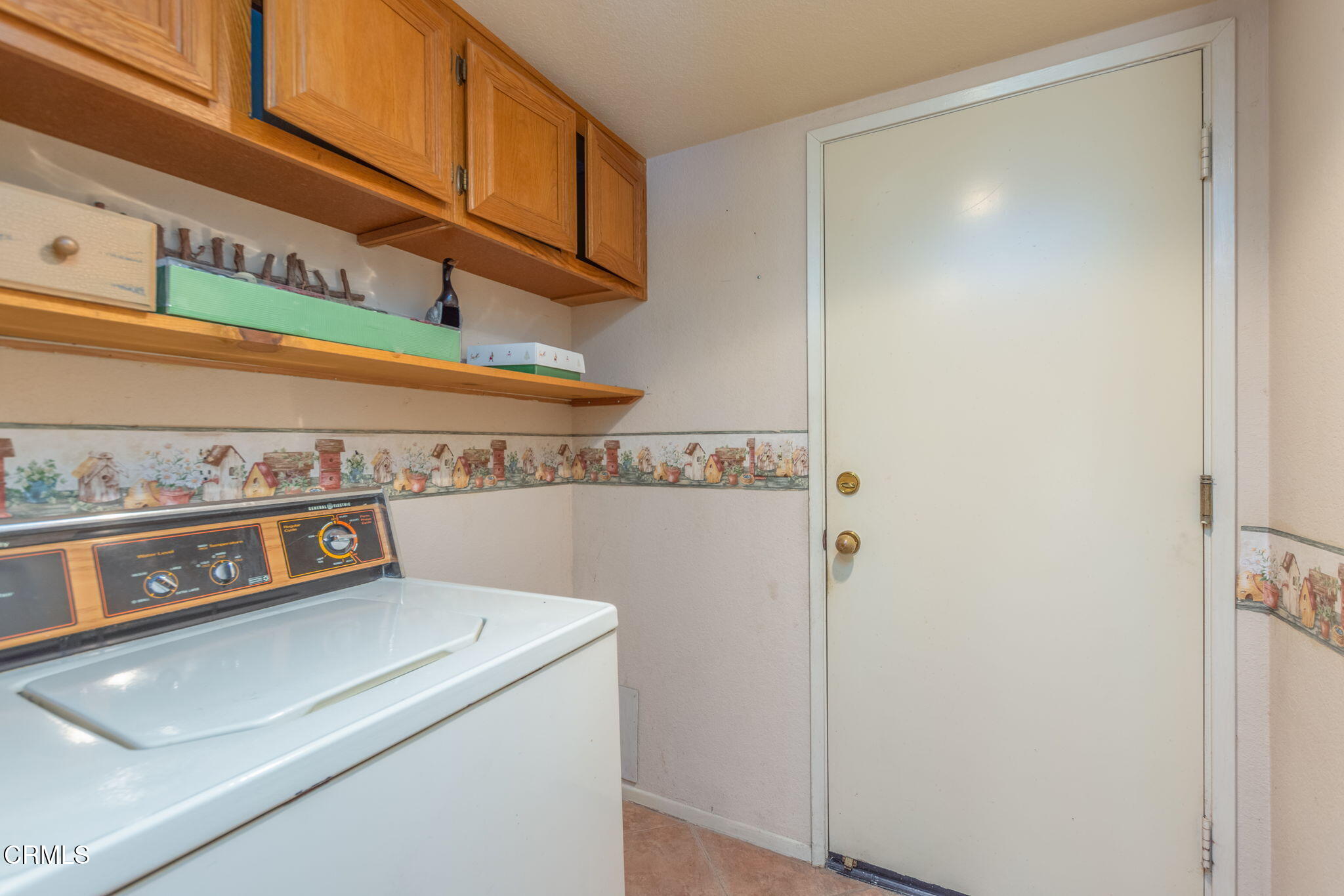 501 Fairfield Road Simi Valley, CA 93065 - Photo 14 of 32 Image-014
