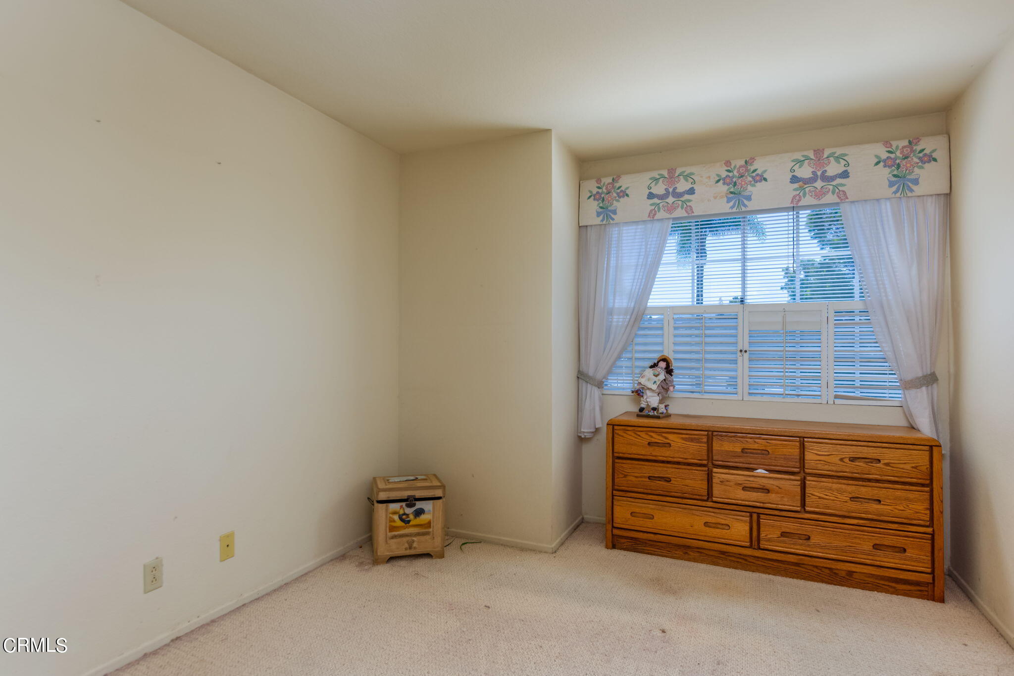 501 Fairfield Road Simi Valley, CA 93065 - Photo 21 of 32 Image-021