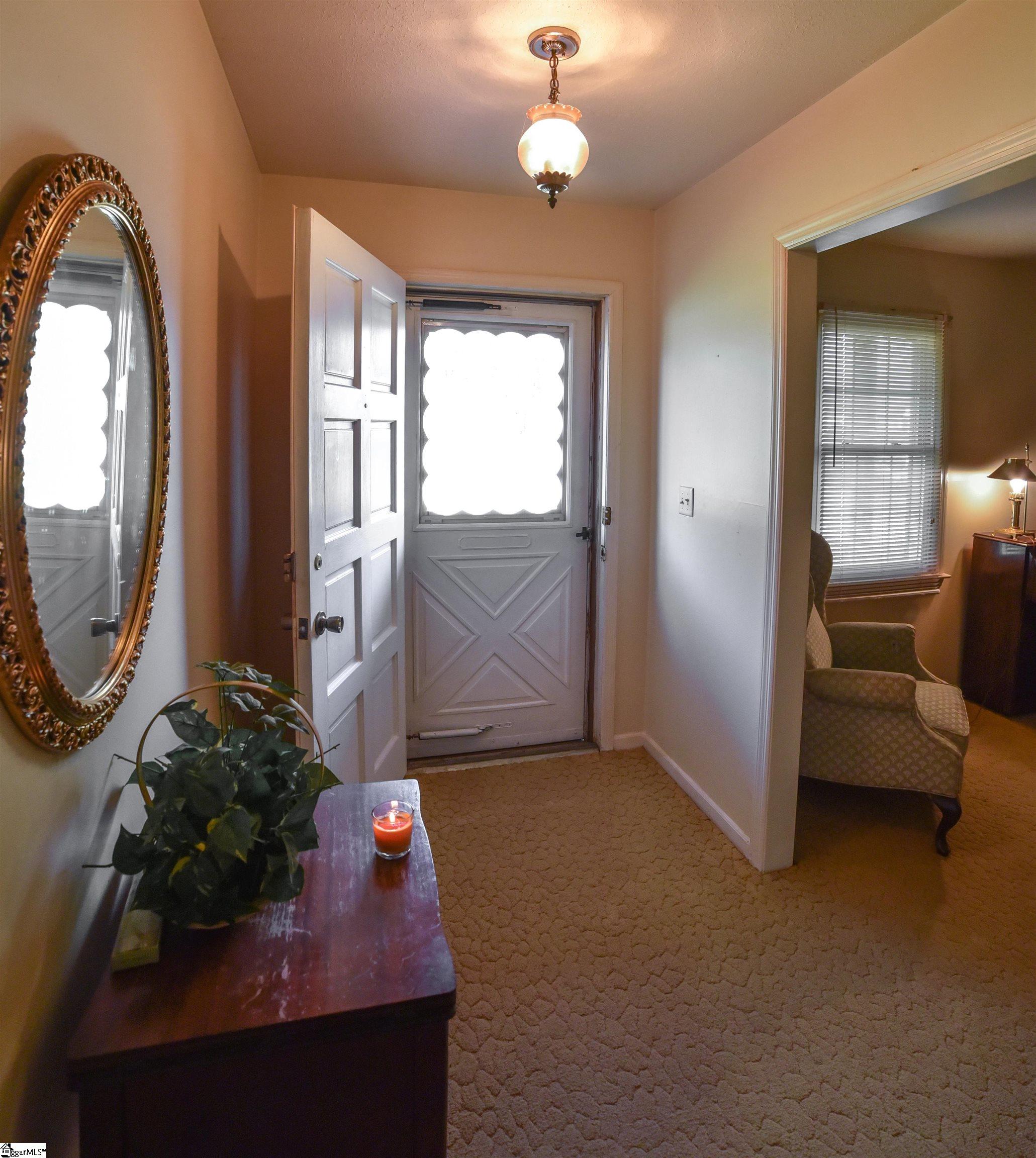 545 St Mark Road Taylors, SC 29687 - Photo 3 of 18