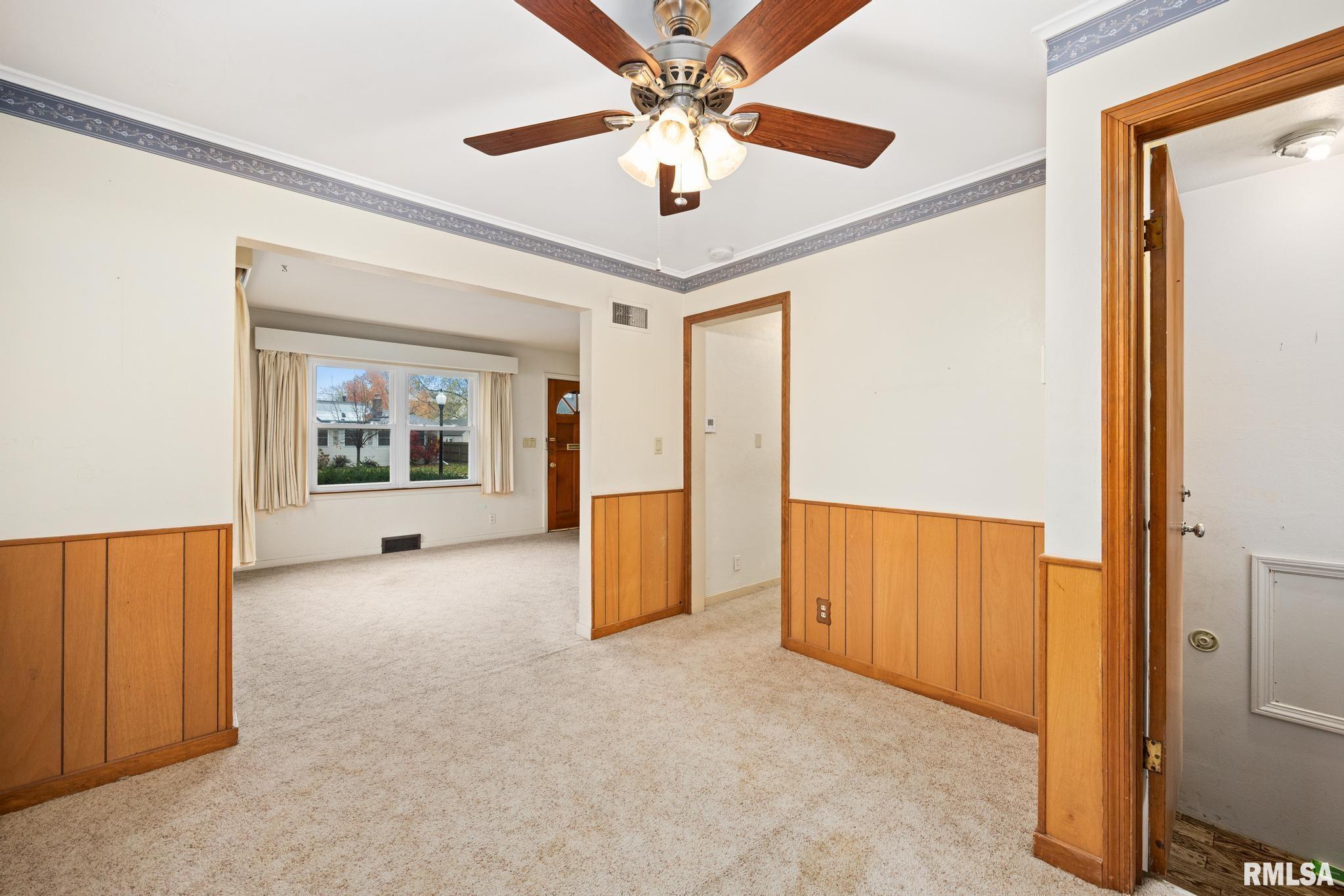 808 West Ridge Road Peoria, IL 61614 - Photo 11 of 33 Gallery Image 11