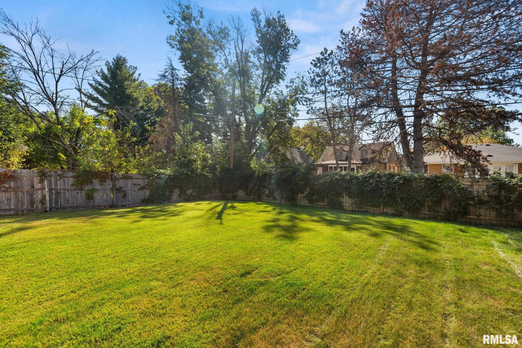 808 West Ridge Road Peoria, IL 61614 - Photo 33 of 33 Gallery Image 33
