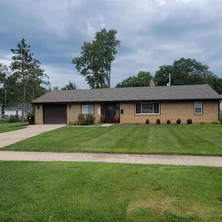 $225,000 | 2221 Sharon Avenue, Rockford, IL 61103