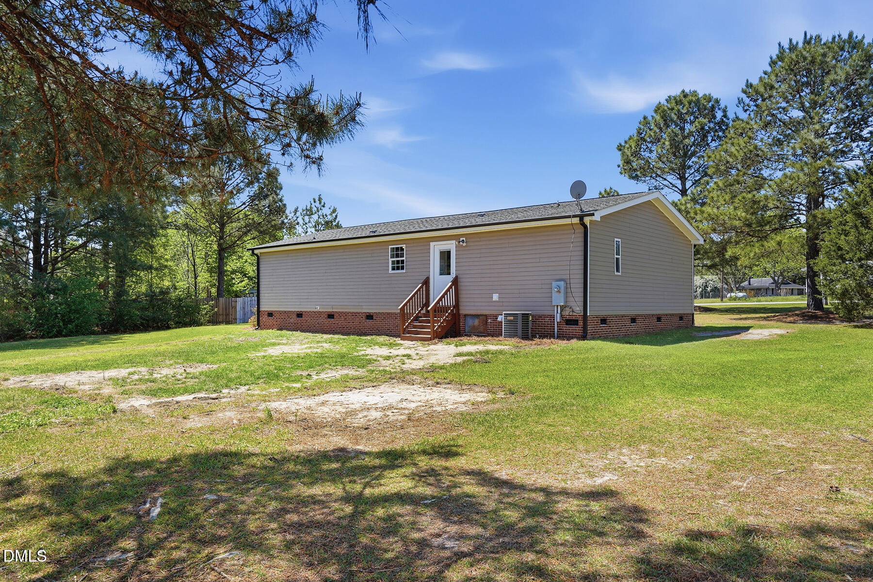 30 W Road Angier, NC 27501 - Photo 27 of 31 30 West St-124