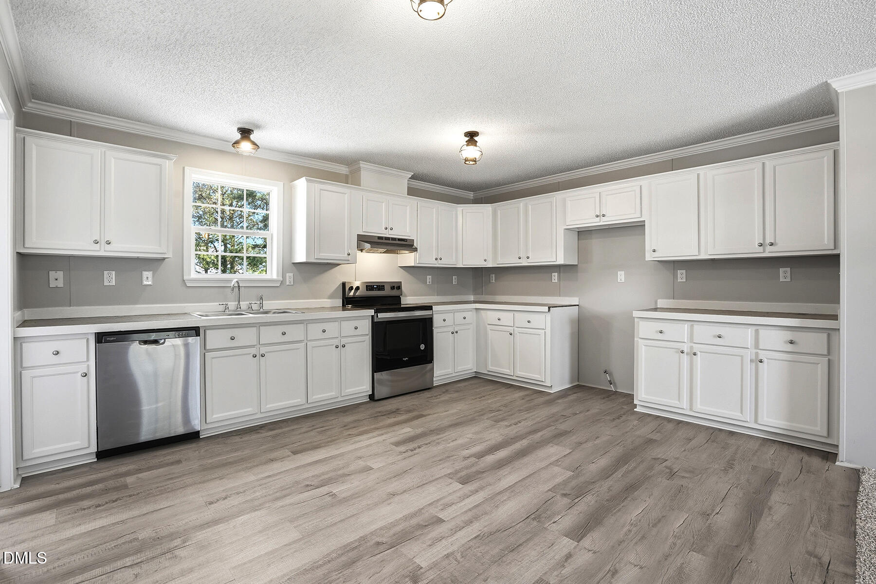 30 W Road Angier, NC 27501 - Photo 8 of 31 30 West St-24