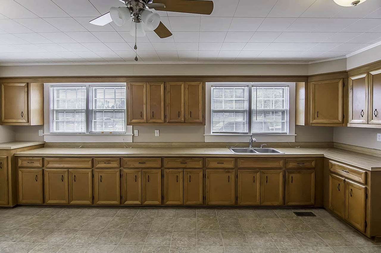 115 Yard Road Spartanburg, SC 29302 - Photo 10 of 36 Gallery Image 10