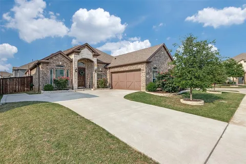 $395,000 | 6321 Farndon Drive, Aubrey, TX 76227