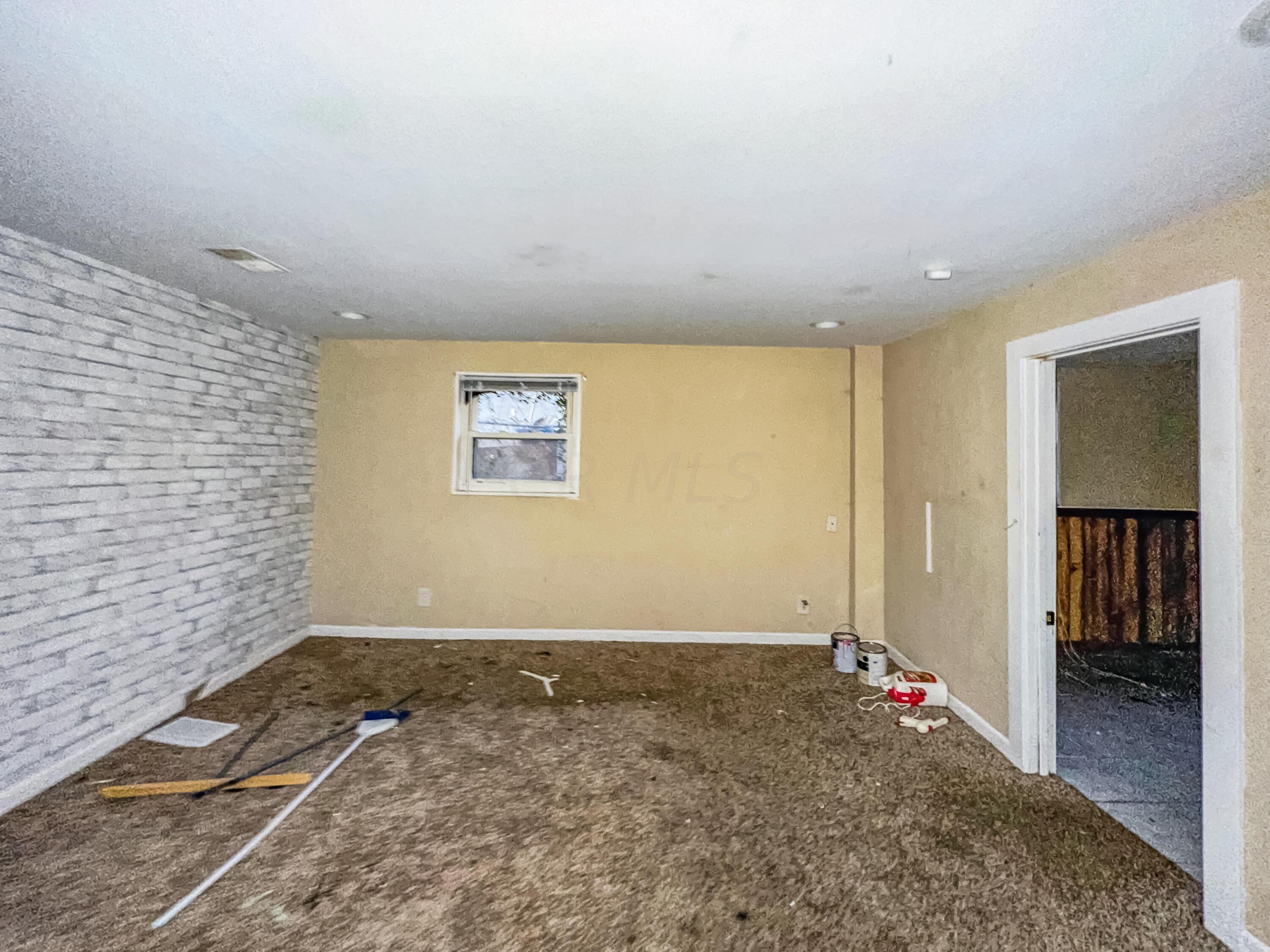 2892 Whitlow Road Columbus, OH 43232 - Photo 26 of 34 IMG_1929