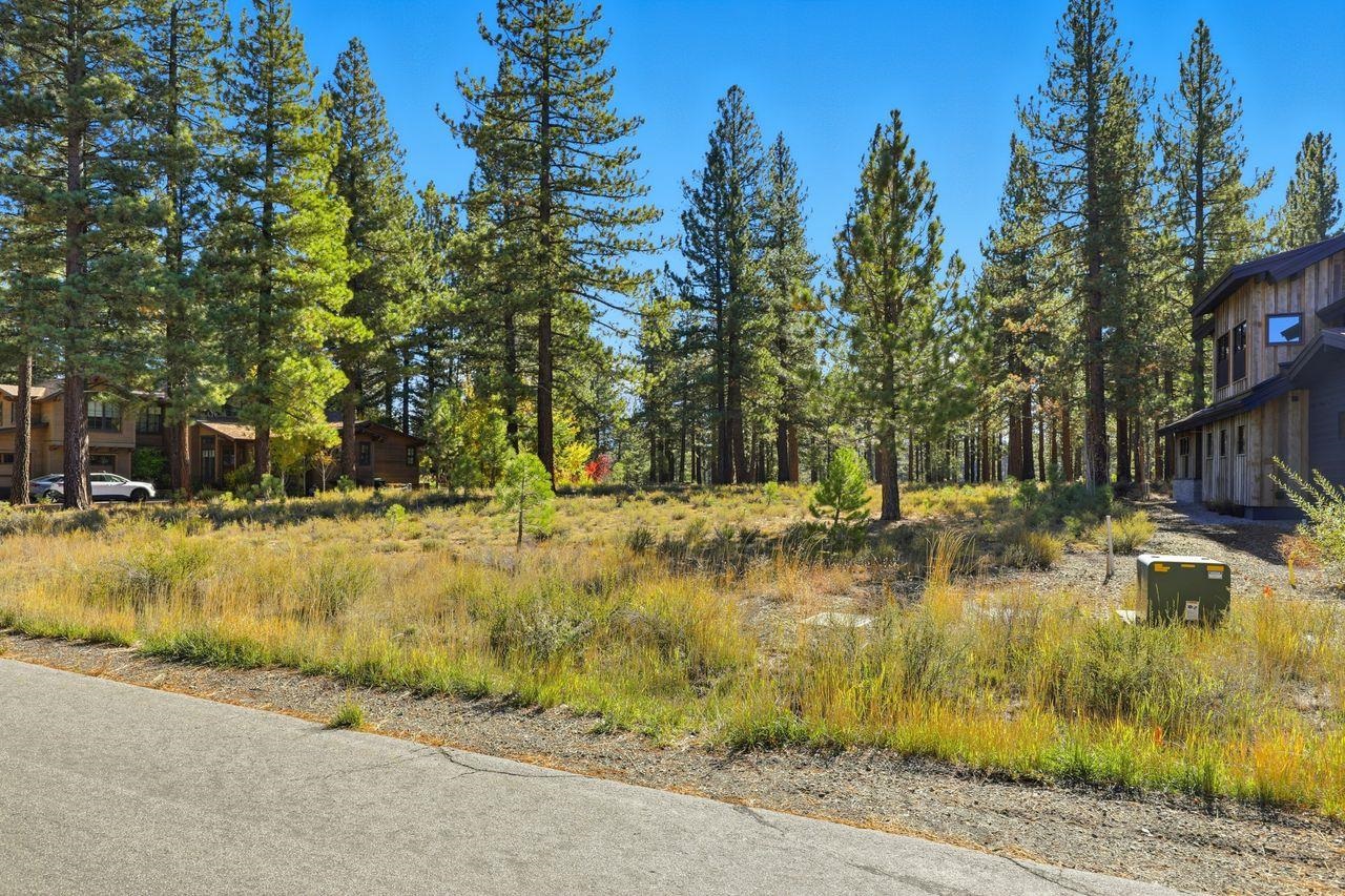11111 Henness Road Truckee, CA 96161 - Photo 14 of 17 a view of swimming pool with outdoor seating