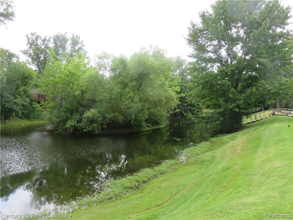1169 Pine Ridge Court Rochester Hills, MI 48306 - Photo 21 of 21