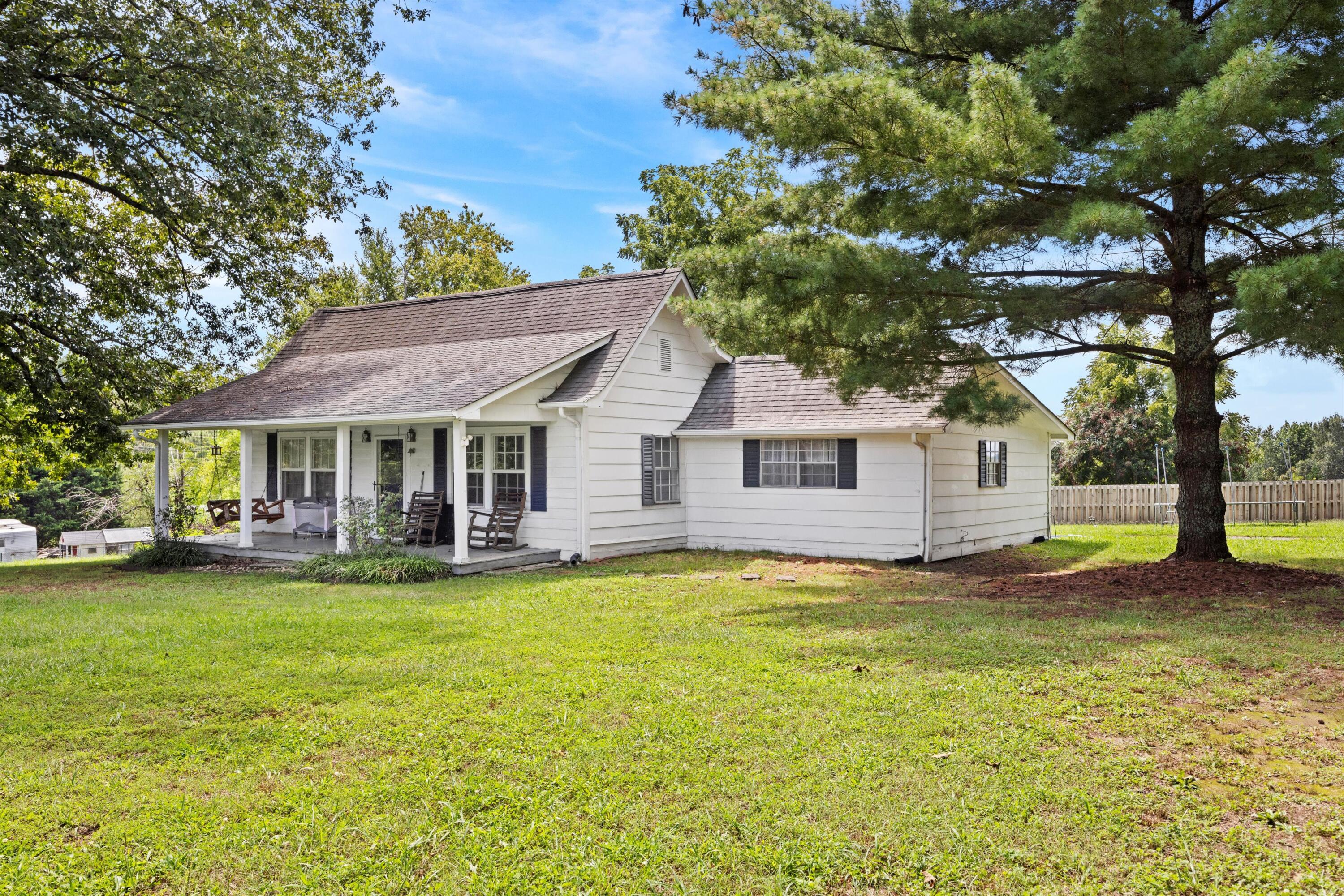 1907 Grand Center Road Chickamauga, GA 30707 - Photo 12 of 12 04-090A7160