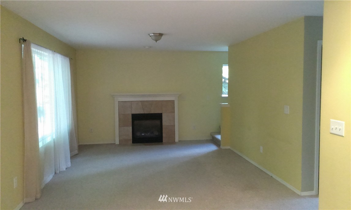 16 Rocky Ridge Drive, Unit A Bellingham, WA 98229 - Photo 3 of 9 Gallery Image 3