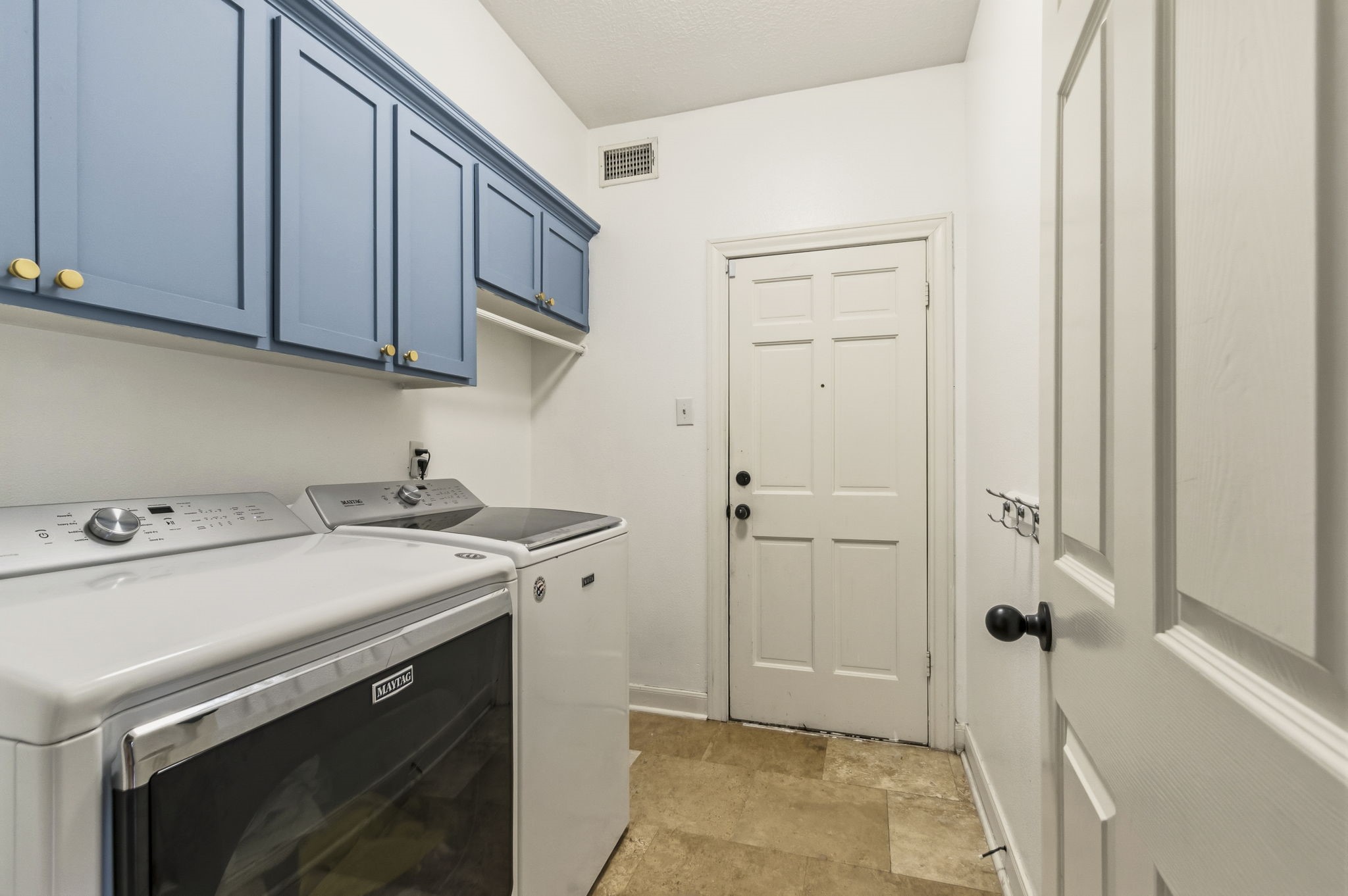 17618 Hidden Forest Drive Spring, TX 77379 - Photo 14 of 49