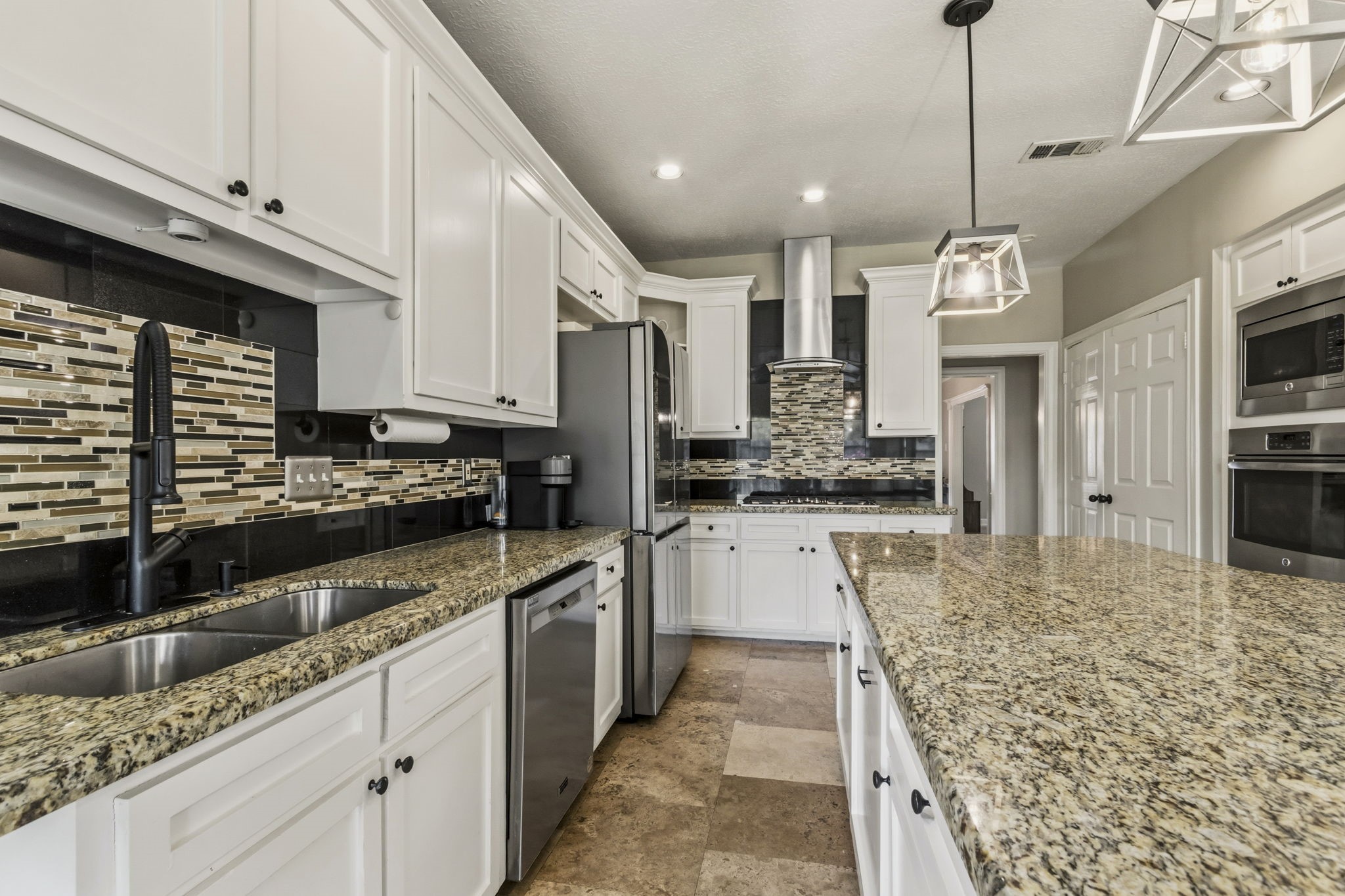 17618 Hidden Forest Drive Spring, TX 77379 - Photo 17 of 49