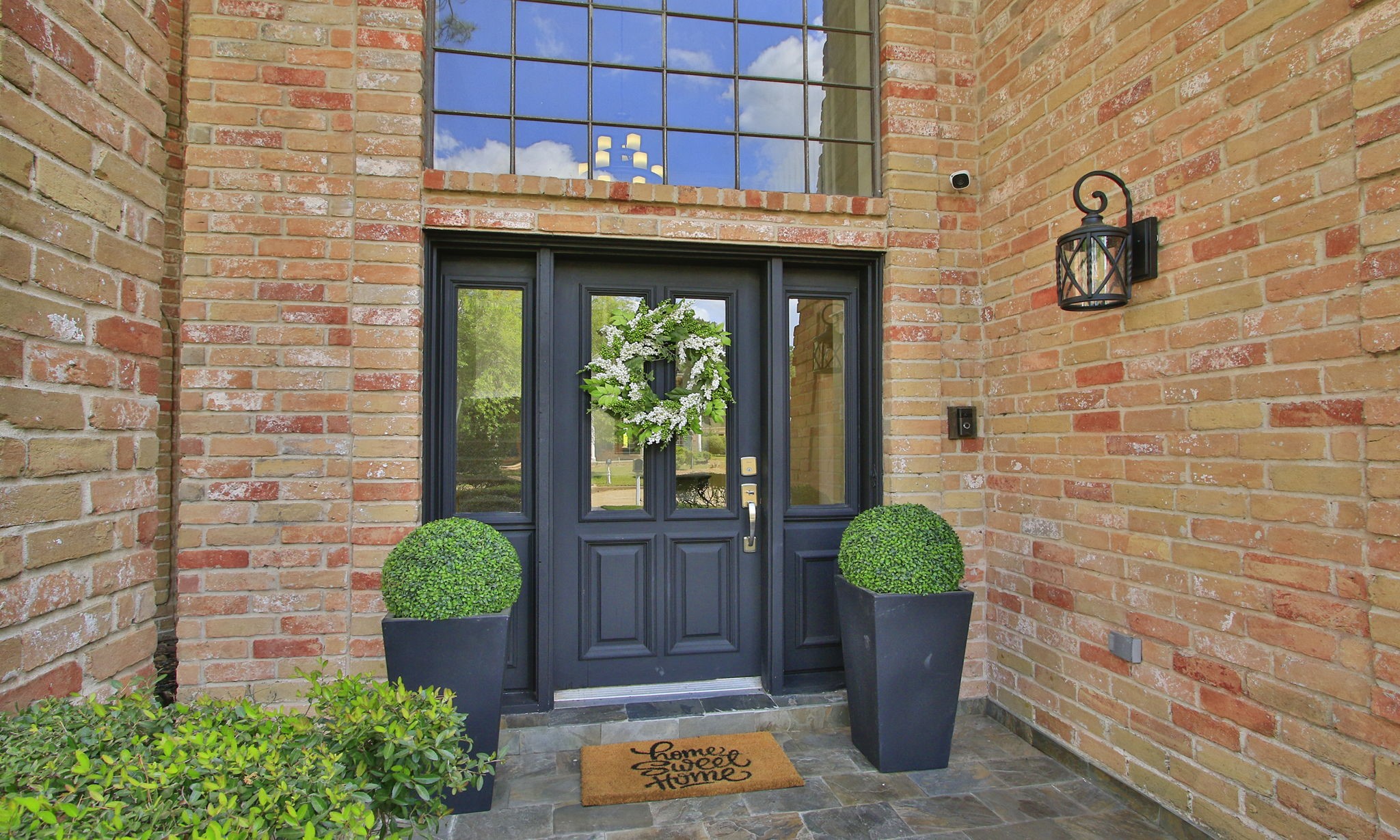 17618 Hidden Forest Drive Spring, TX 77379 - Photo 5 of 49 The front entry is warm and inviting.