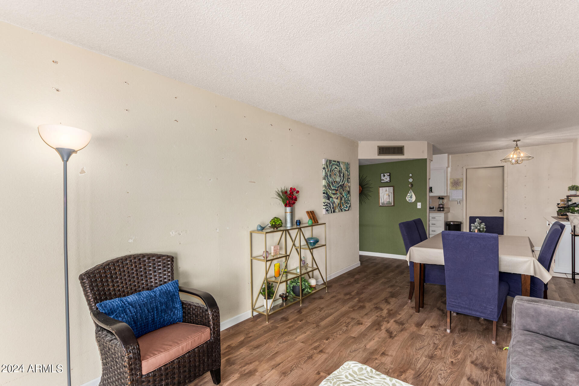 3017 West Hearn Road Phoenix, AZ 85053 - Photo 10 of 29 12 - Hearn