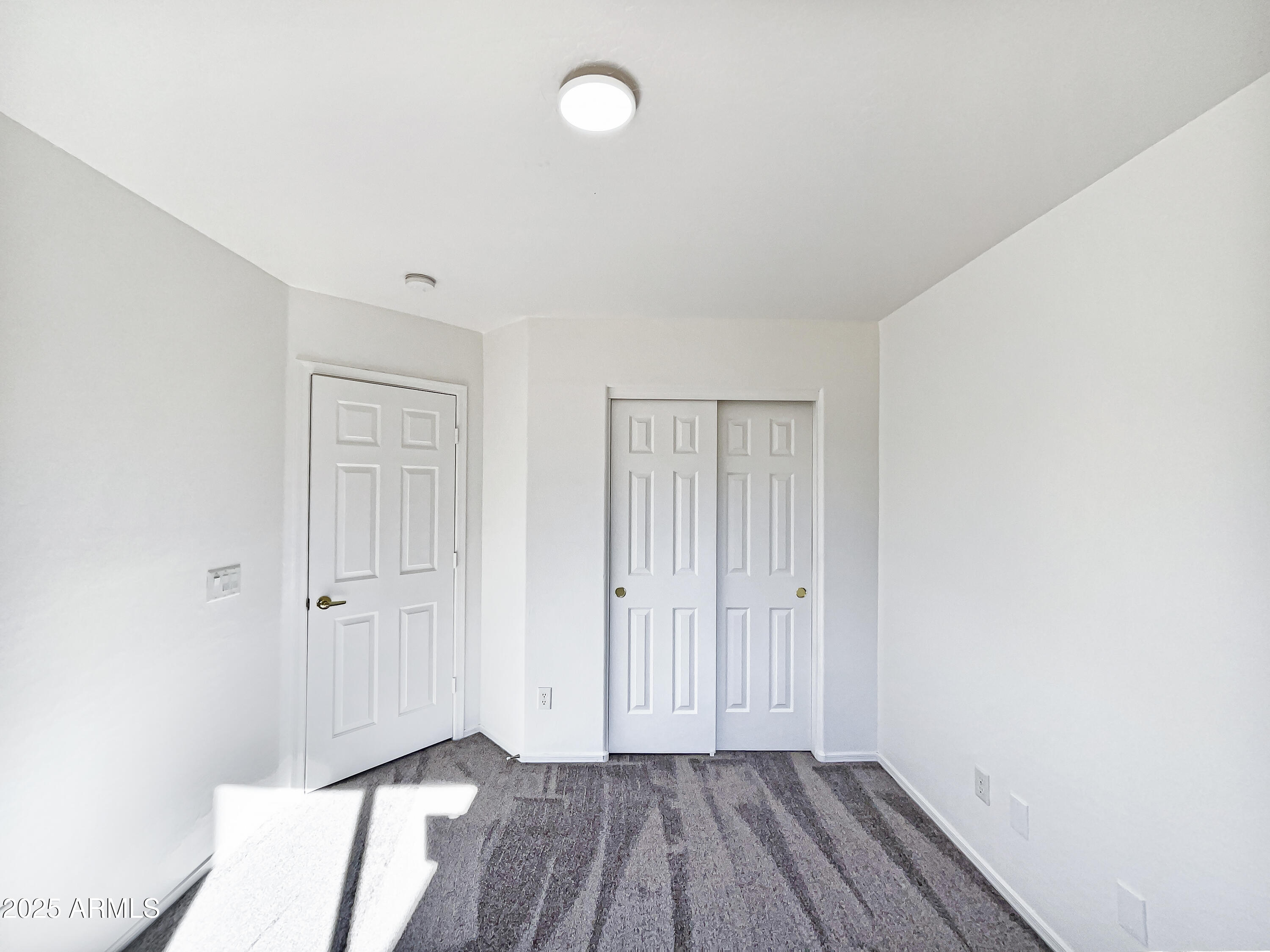1213 West Darrel Road Phoenix, AZ 85041 - Photo 13 of 21 listing_12