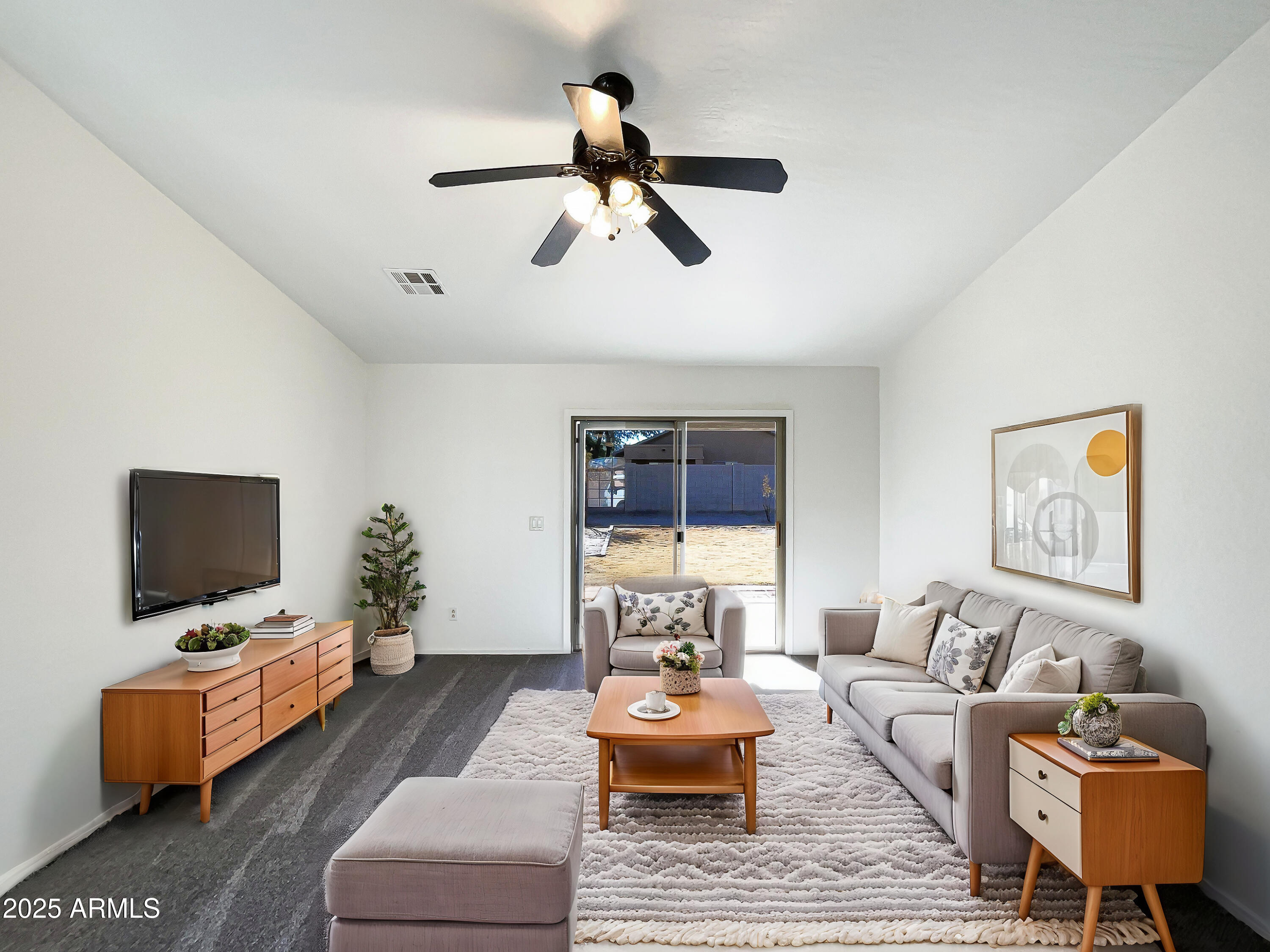 1213 West Darrel Road Phoenix, AZ 85041 - Photo 2 of 21 listing_1