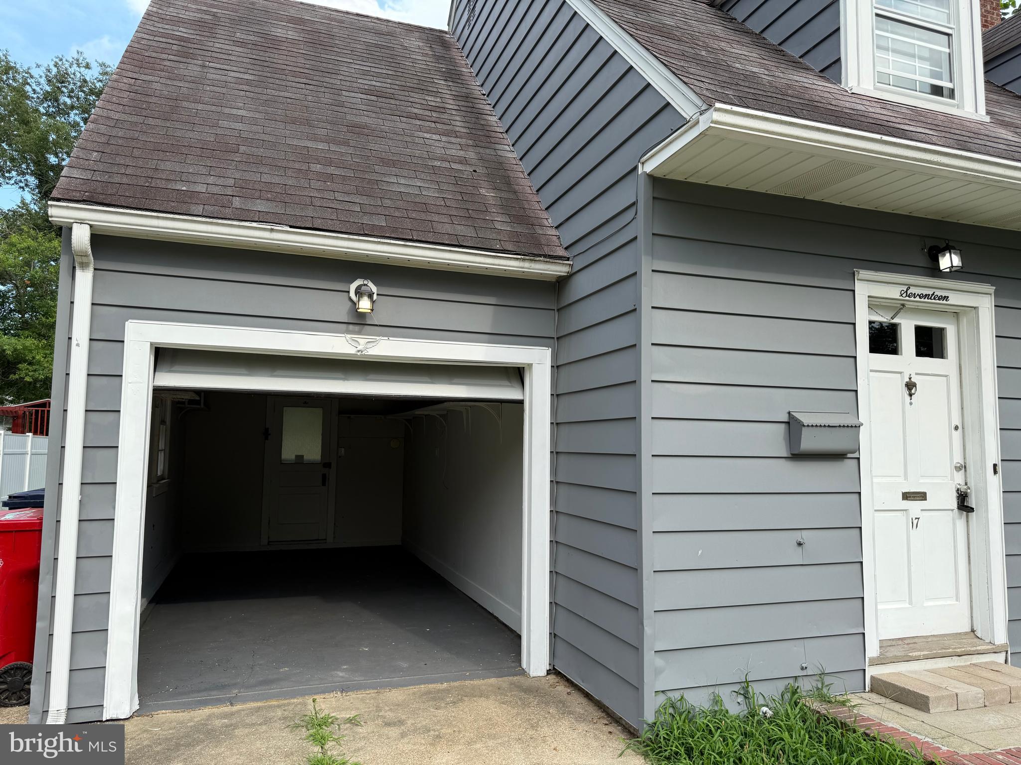 17 Wayne Road Bridgeton, NJ 08302 - Photo 13 of 49 a view of front door