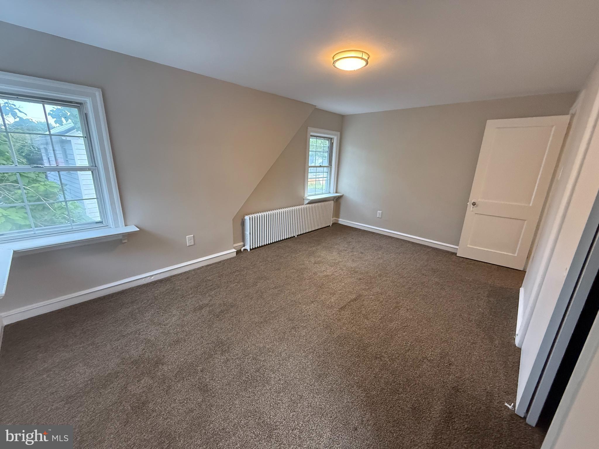 17 Wayne Road Bridgeton, NJ 08302 - Photo 41 of 49 an empty room with windows