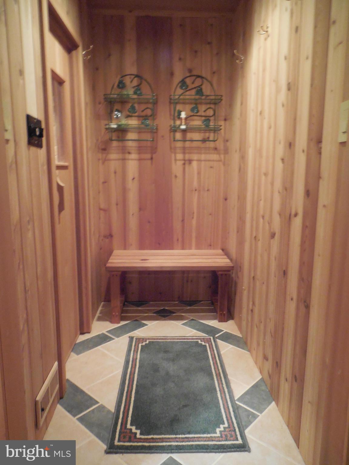 4103 Spring View Drive Jefferson, MD 21755 - Photo 26 of 30 Sauna Entry Hall