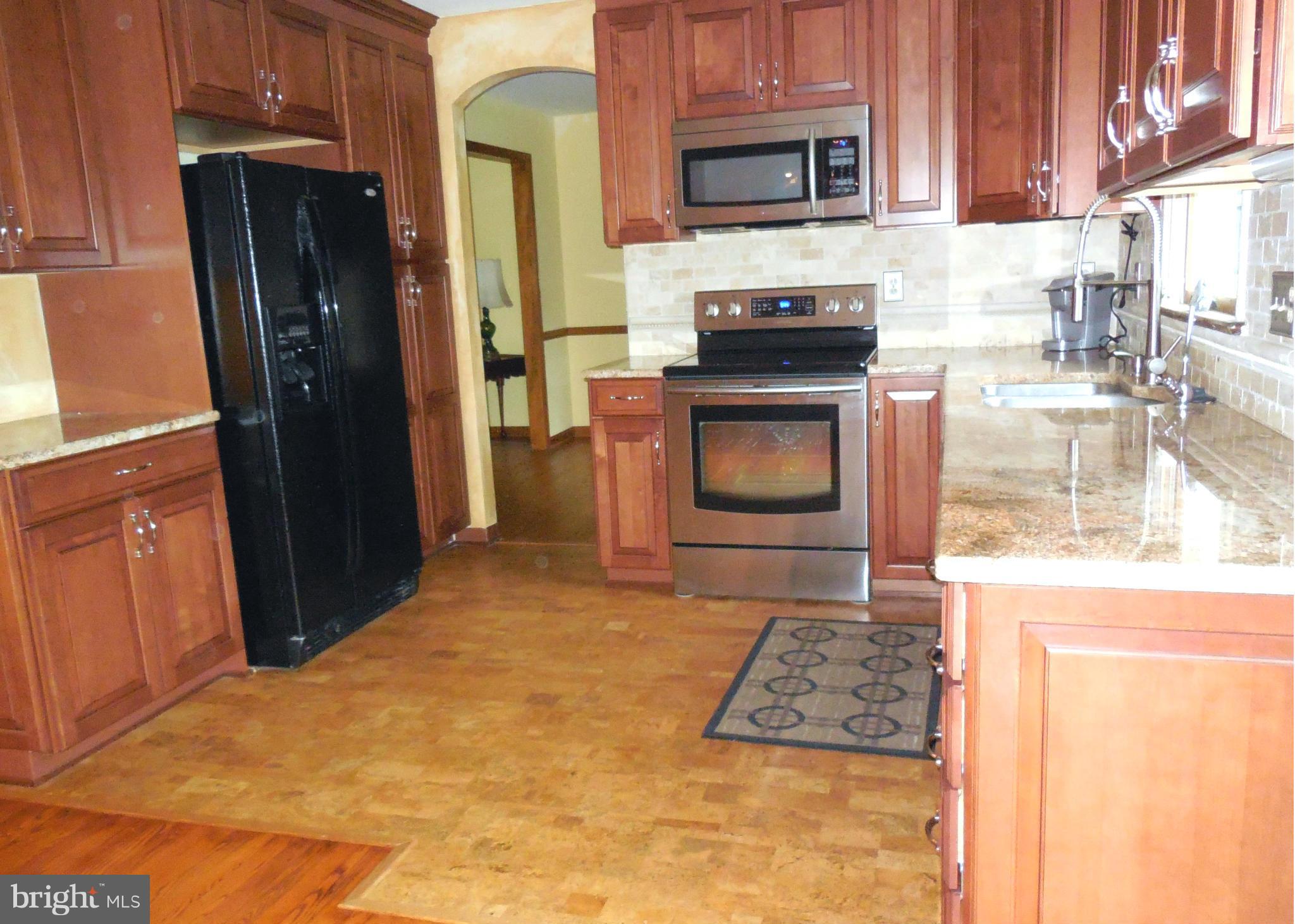 4103 Spring View Drive Jefferson, MD 21755 - Photo 8 of 30 Kitchen