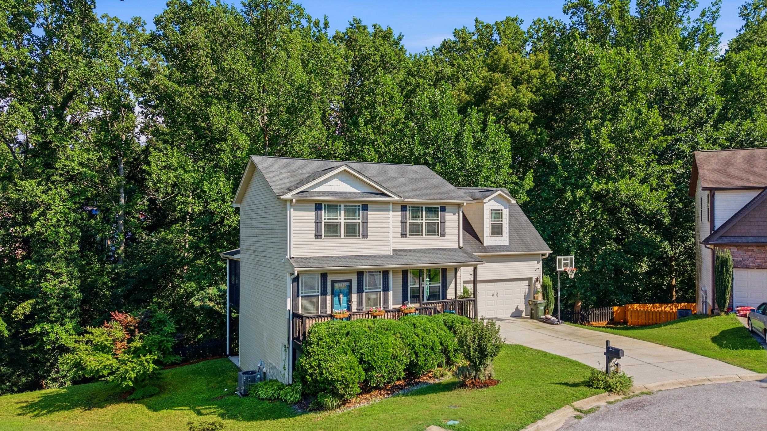 212 Dayside Court Greer, SC 29651 - Photo 4 of 46