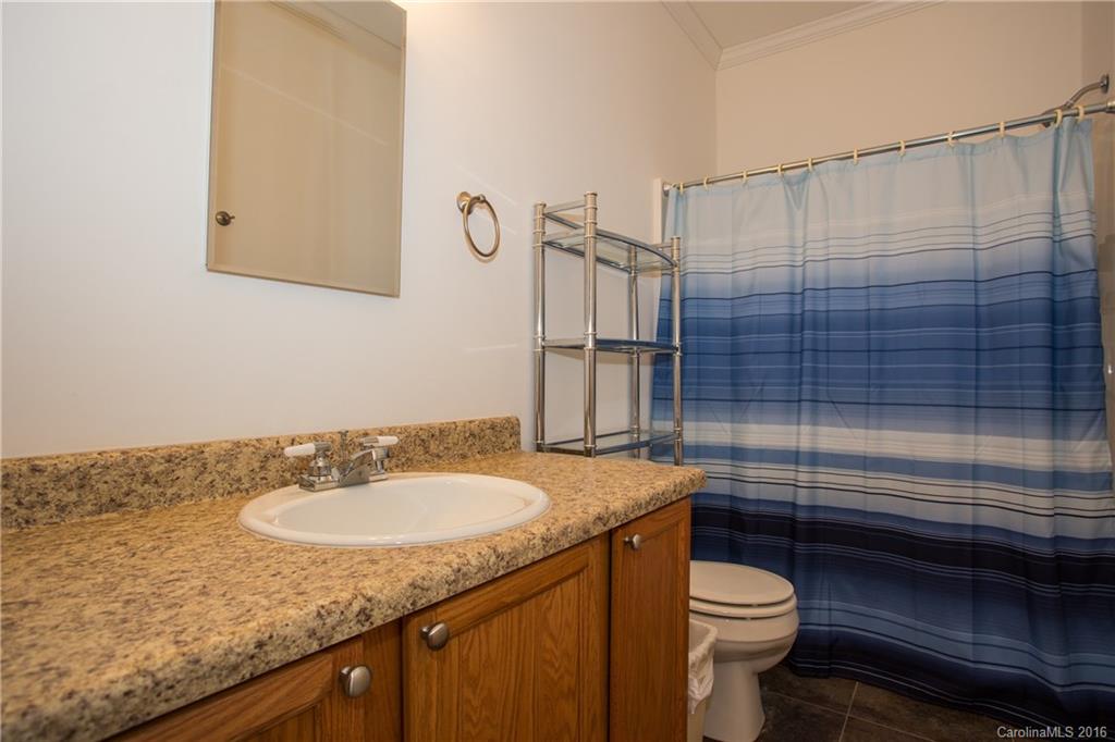 11 Little Oak Road Leicester, NC 28748 - Photo 8 of 19 Gallery Image 8