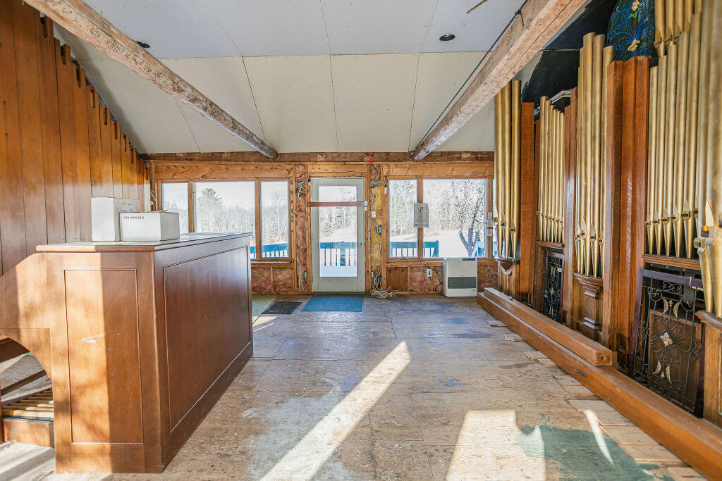 449 Holley Road Farmington, ME 04938 - Photo 26 of 96 Great Room