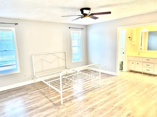 $1,900 | 5415 73rd Street, Lubbock, TX 79424