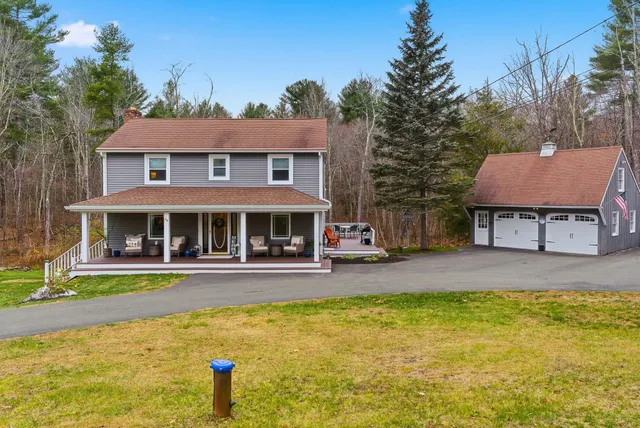 $699,999 | 74 Speare Road, Hudson, NH 03051