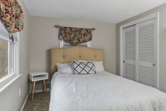 $699,999 | 74 Speare Road, Hudson, NH 03051