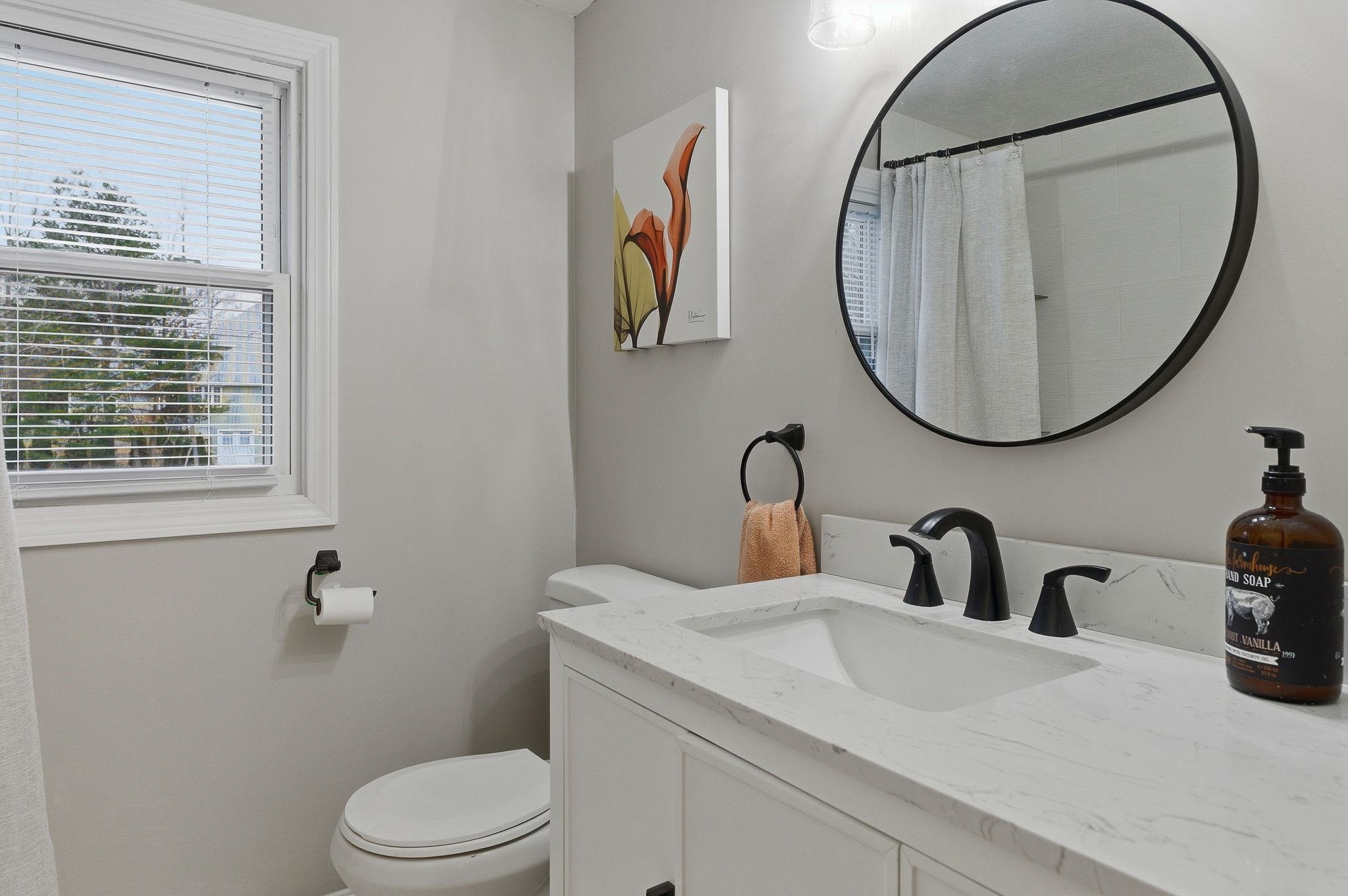 74 Speare Road Hudson, NH 03051 - Photo 22 of 38