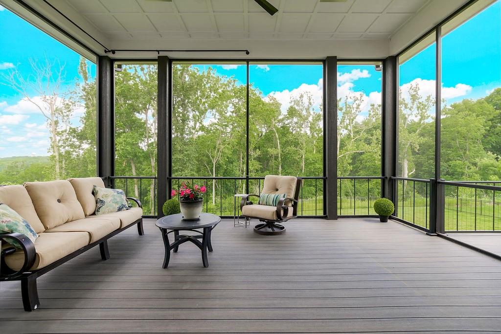 2270 Northwest Scenic View Drive Riverside, MO 64150 - Photo 15 of 46