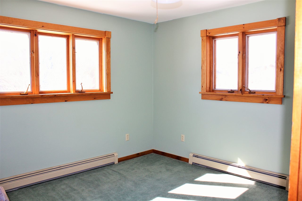 234 Clifford Road Hartford, VT 05001 - Photo 12 of 18 Gallery Image 12