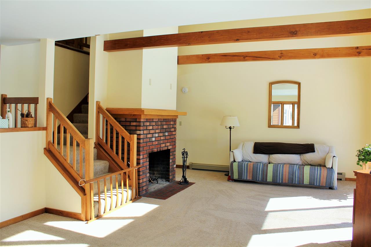 234 Clifford Road Hartford, VT 05001 - Photo 4 of 18 Gallery Image 4