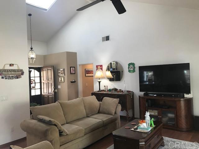 346 Hunter Court Alpine, CA 91901 - Photo 6 of 39