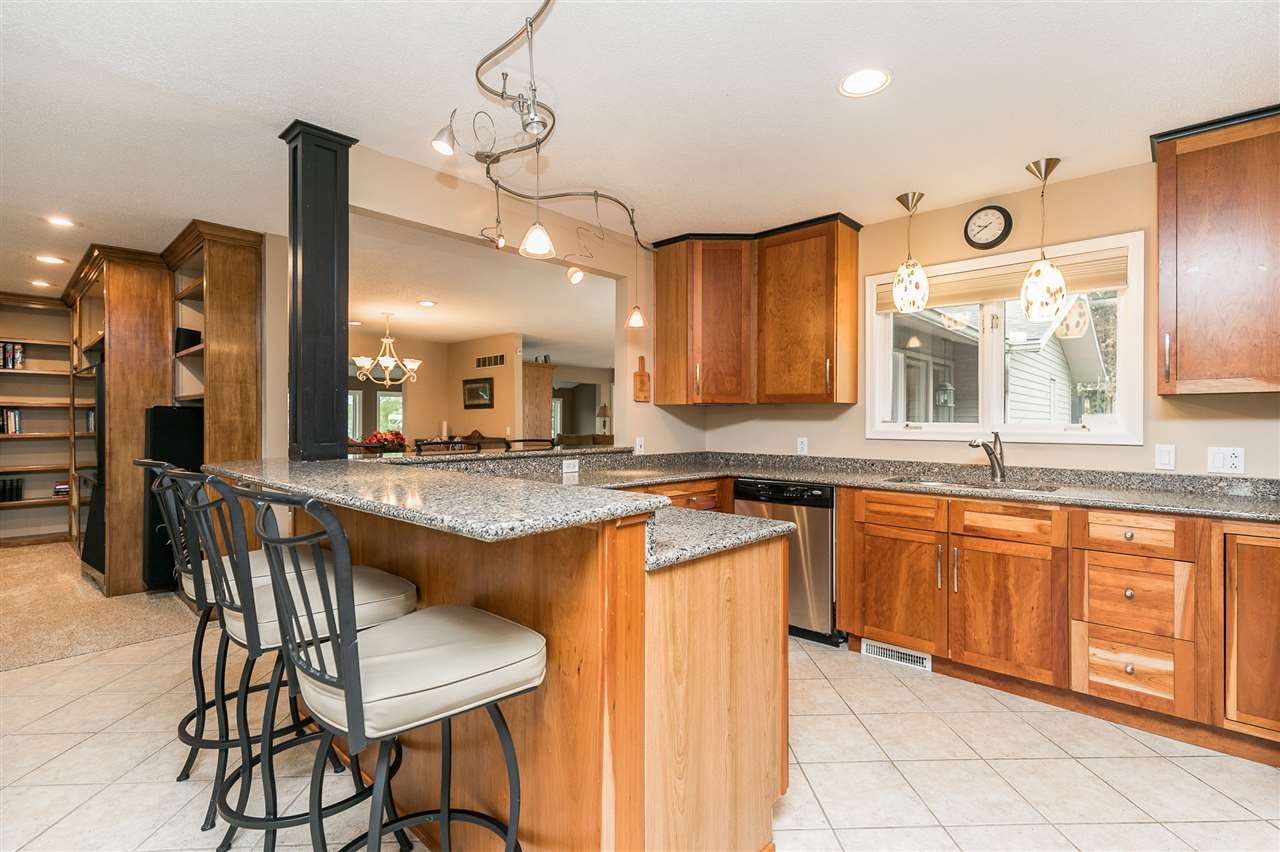 2633 Ridgeview Drive Swisher, IA 52338 - Photo 15 of 49 Gallery Image 15