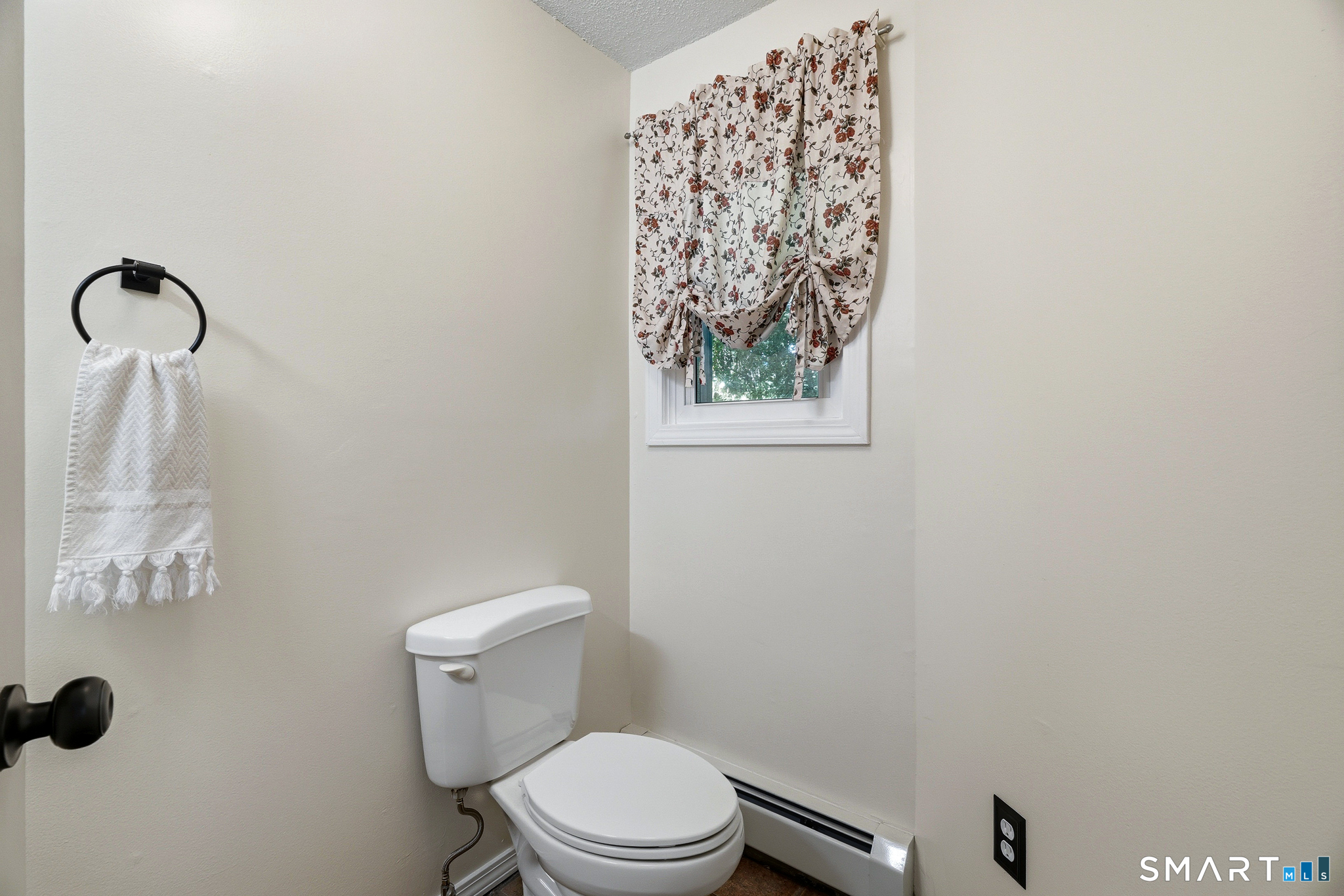 128 Bailey Pond Road Voluntown, CT 06384 - Photo 5 of 37