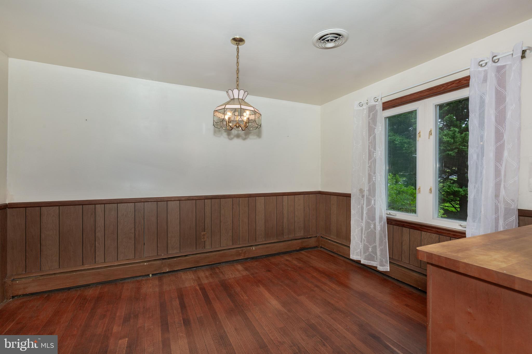 2570 Deer Park Road Finksburg, MD 21048 - Photo 20 of 45 Dining area