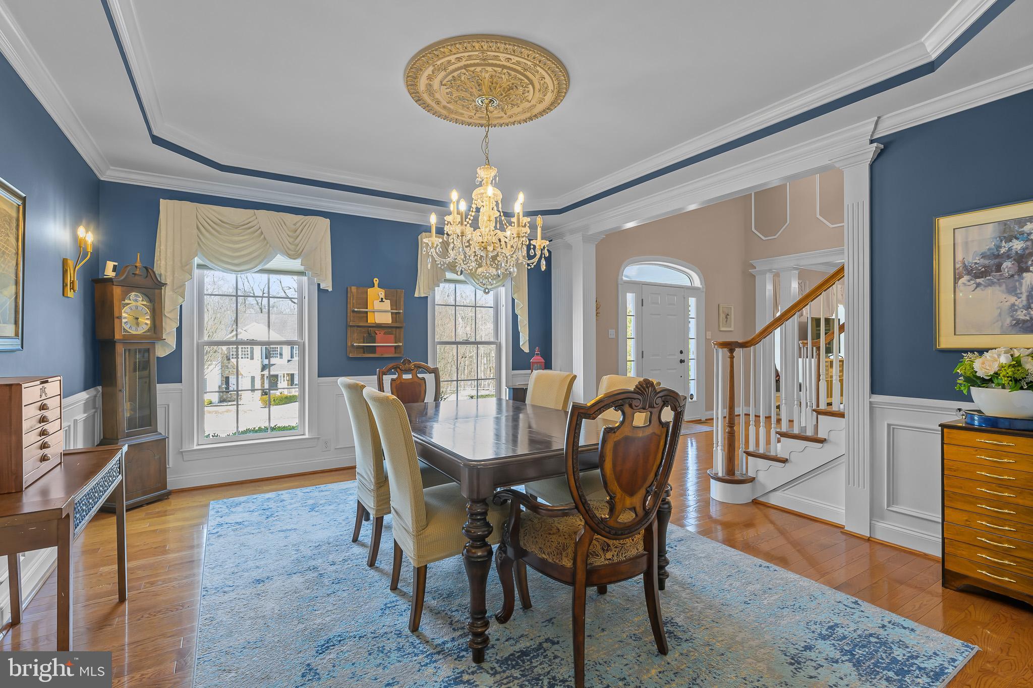 305 Williamson Way Downingtown, PA 19335 - Photo 4 of 60 a dining room with furniture and window